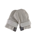 Shop Goumikids Mitts, Cloud at GoodBuy Gear