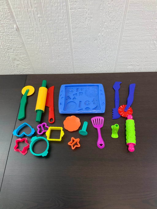 Shop BUNDLE PlayDoh Molds at GoodBuy Gear