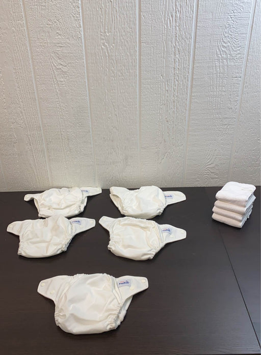 used BUNDLE FuzziBunz Diapers