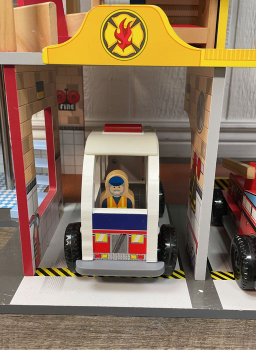 used KidKraft Deluxe Fire Rescue Set