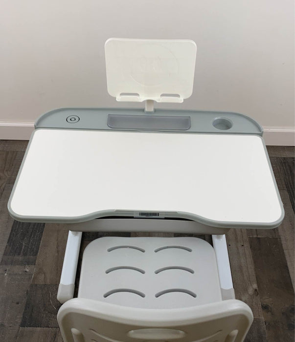 Shop LoyGkgas Desk & Chair at GoodBuy Gear