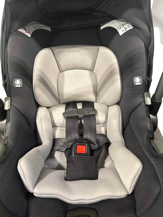 secondhand Nuna PIPA rx Infant Car Seat with RELX Base, 2020 & 2022, Caviar