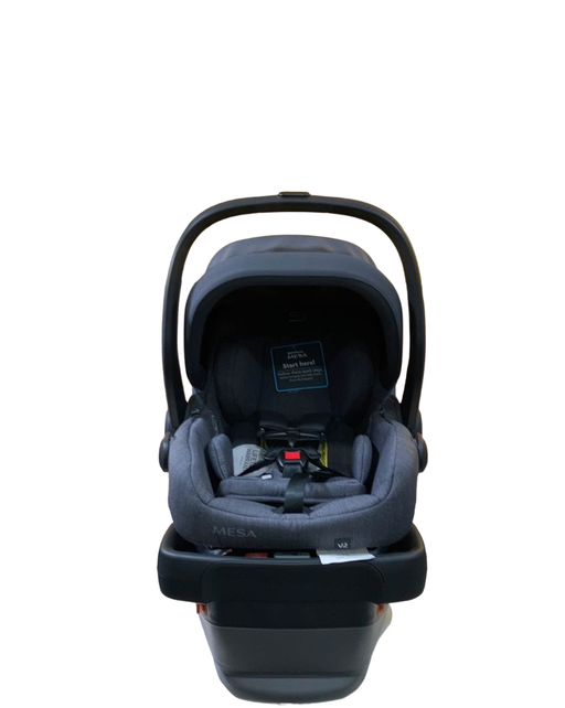 used UPPAbaby MESA V2 Infant Car Seat, Greyson (Charcoal Melange Merino Wool), 2023