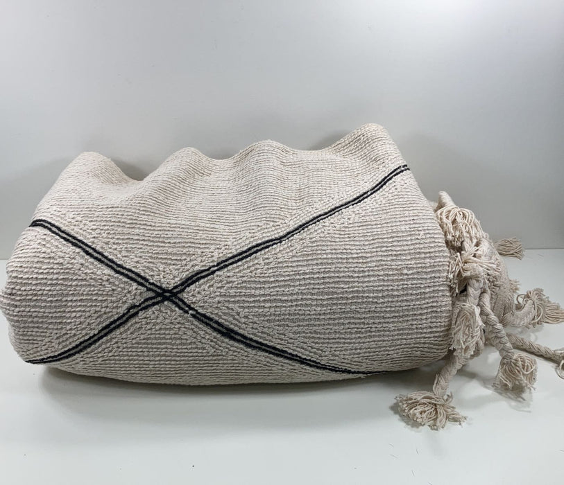 Shop Lorena Canals Bereber Rug 4’ 8” x 6’ 7” at GoodBuy Gear