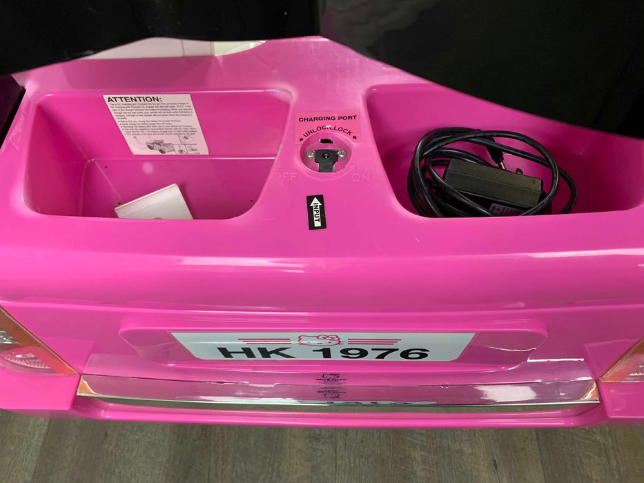 Hello Kitty Light Up SUV, 12V