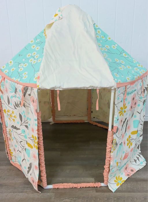 secondhand Land Of Nod Play Tent