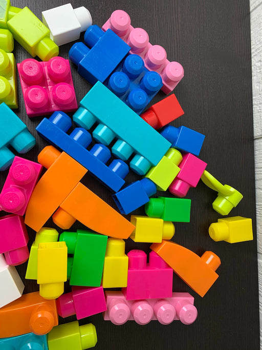 secondhand BUNDLE Mega Bloks