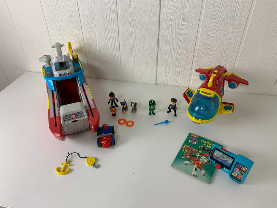 secondhand BUNDLE Paw Patrol Toys