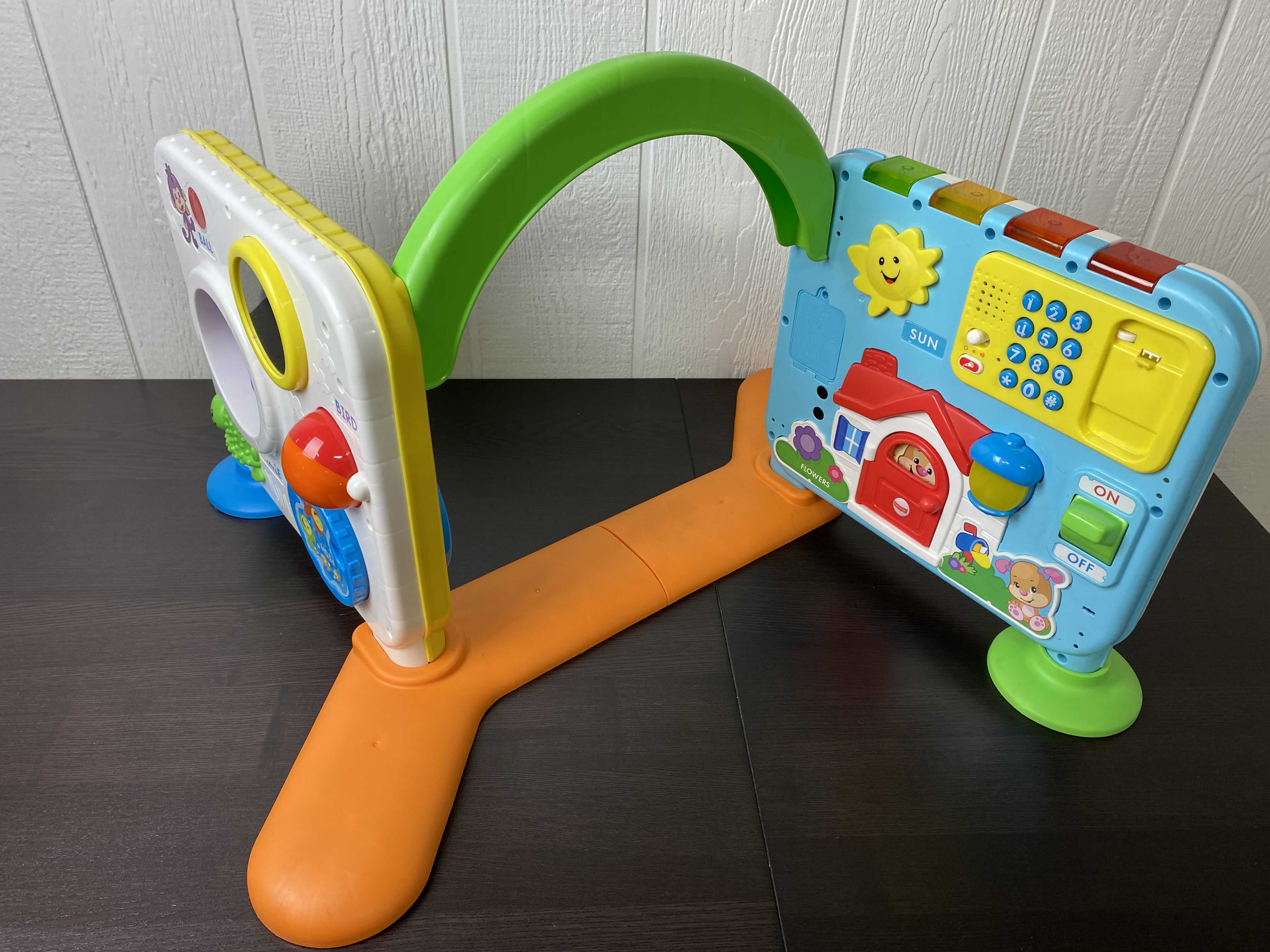 Fisher price laugh and best sale learn crawl around learning center