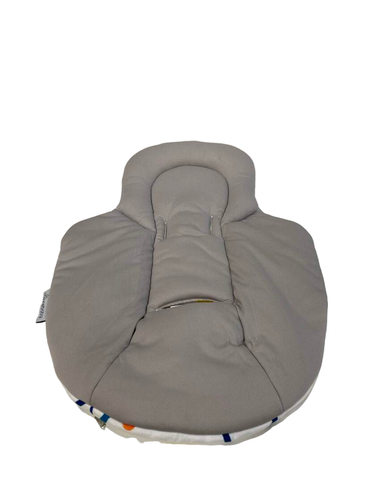 secondhand Minnebaby Infant Insert For 4moms