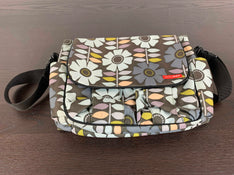 used Skip Hop Soho Crossbody Diaper Bag Clutch