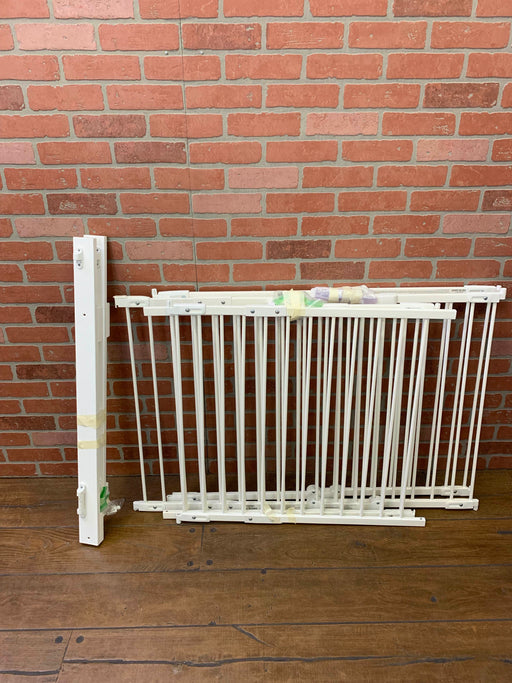 used KidCo Angle Mount Safeway Gate