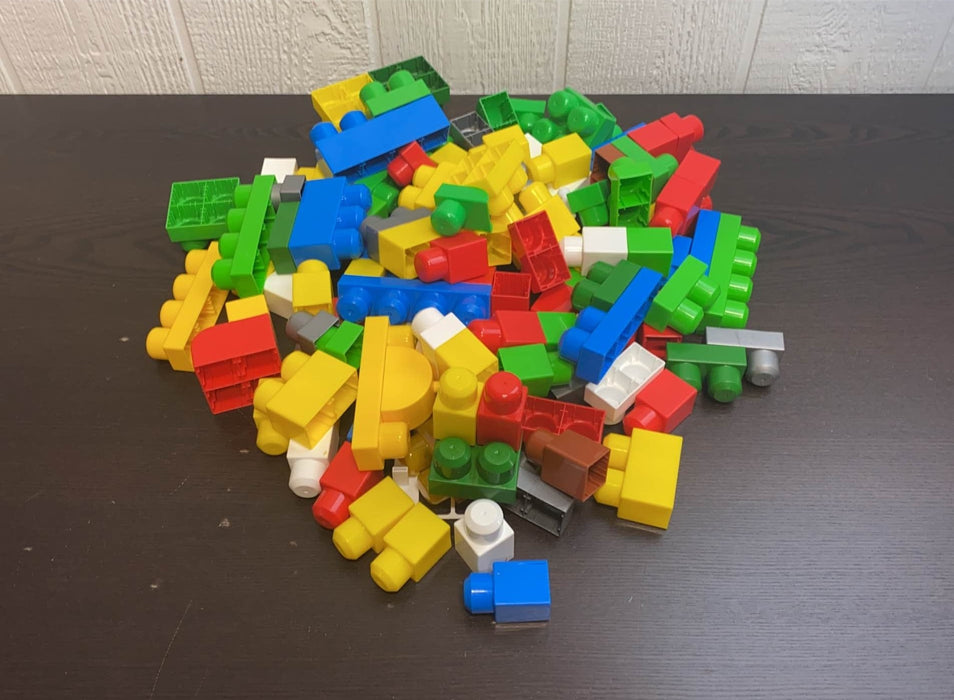 used BUNDLE Mega Bloks
