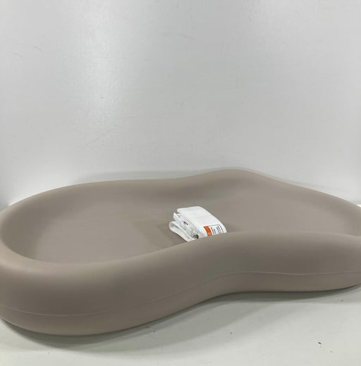 used Keekaroo Peanut Changing Pad, Vanilla