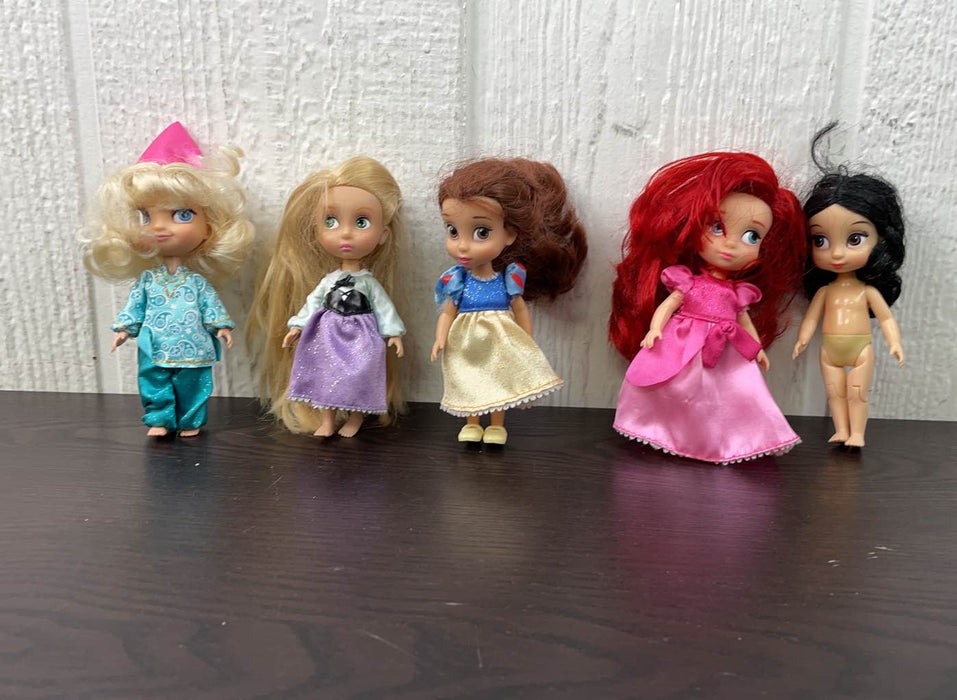 used BUNDLE Dolls