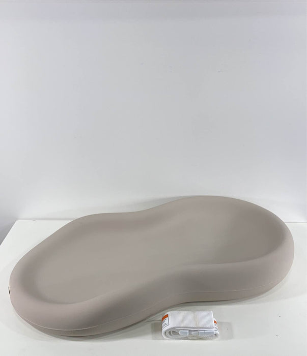 Shop Keekaroo Peanut Changing Pad, Vanilla at GoodBuy Gear