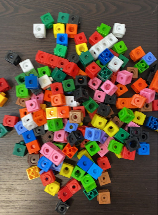 secondhand Learning Resources MathLinks Cubes