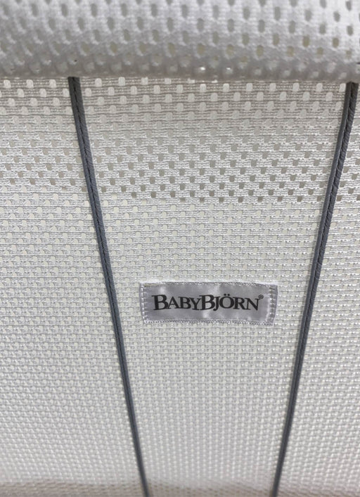 secondhand BabyBjorn Cradle