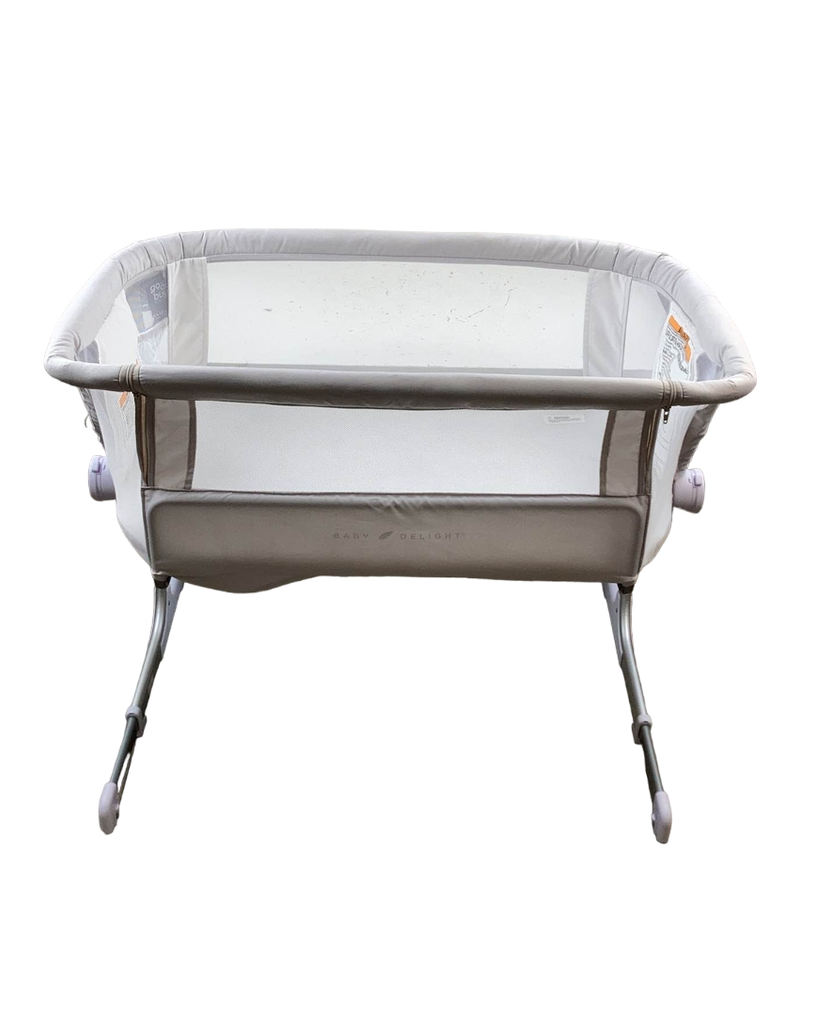 Baby Delight Beside Me Dreamer & Bedside Sleeper, Driftwood G