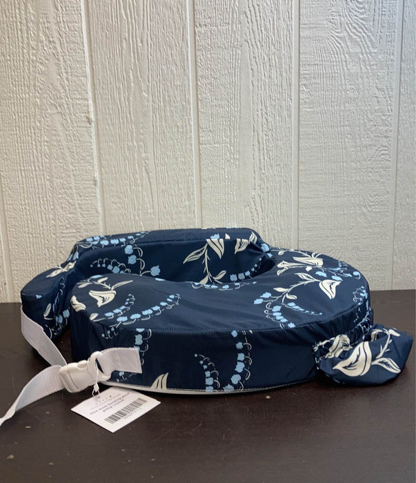 used My Brest Friend Nursing Pillow, Bluebells