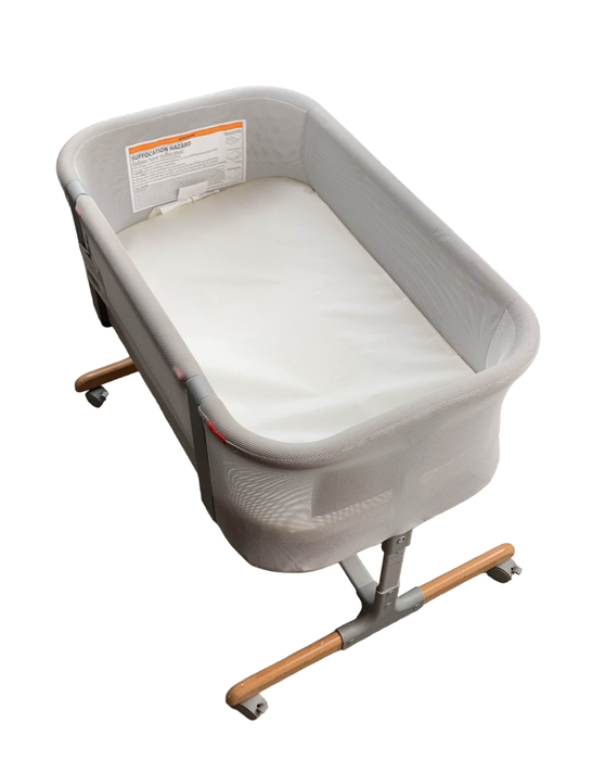 secondhand Skip Hop Cozy-Up 2-in-1 Bedside Sleeper and Bassinet