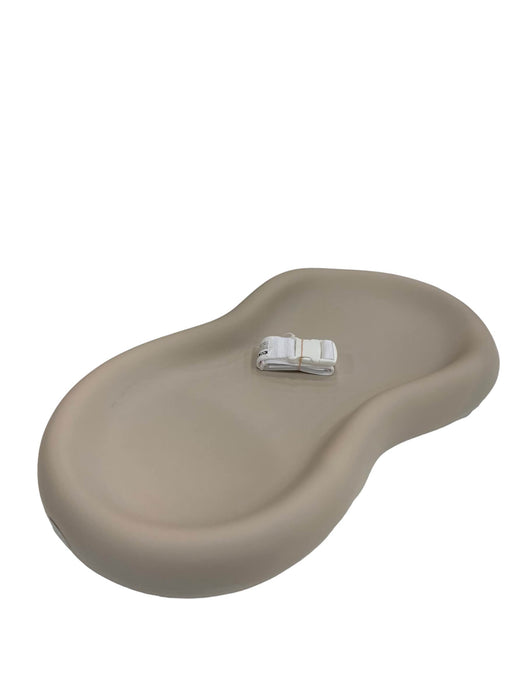 Shop Keekaroo Peanut Changing Pad, Vanilla at GoodBuy Gear
