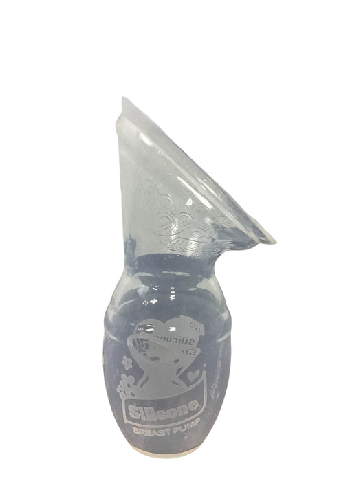 Shop Haakaa Manual Breast Pump at GoodBuy Gear