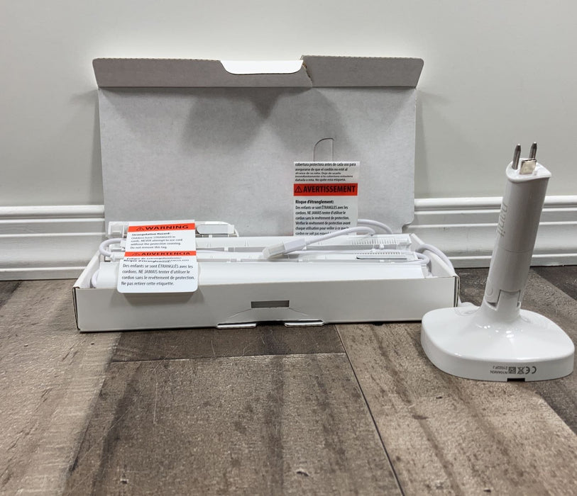 secondhand Nanit Multi-Stand, Cable and Cable Covers with stand