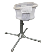 secondhand Halo BassiNest Swivel Sleeper, Premiere Series