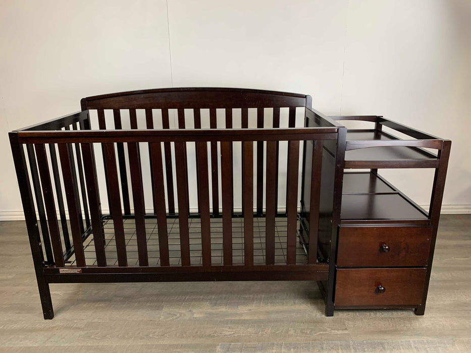 secondhand Delta Children Abby Convertible Crib And Changer