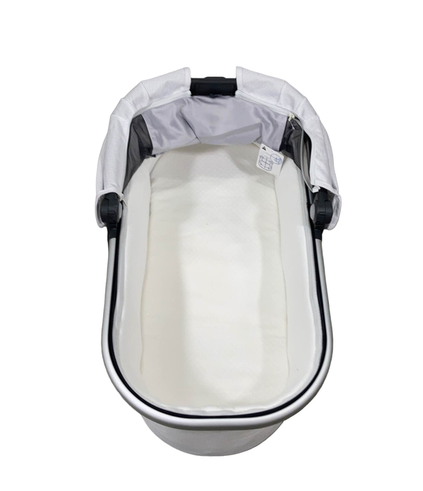 used UPPAbaby VISTA V2 Stroller, 2022, Bryce (White Marl)