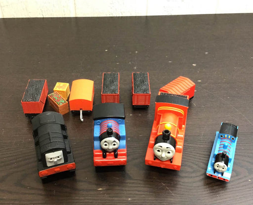 used BUNDLE Thomas and Friends Trains