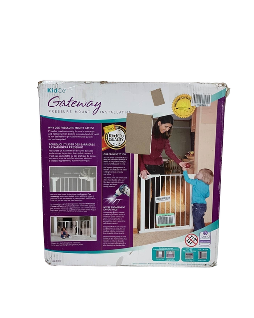 used KidCo Auto Close Gateway