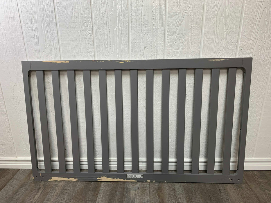 used Delta Children Manhattan 3-in-1 Crib