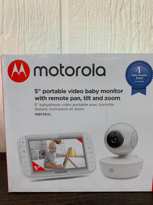 used Motorola 5” Portable Video Baby Monitor