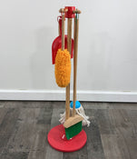 secondhand Melissa & Doug Let’s Play House! Dust! Sweep! Mop!