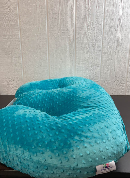 Shop Twin Z Nursing Pillow at GoodBuy Gear