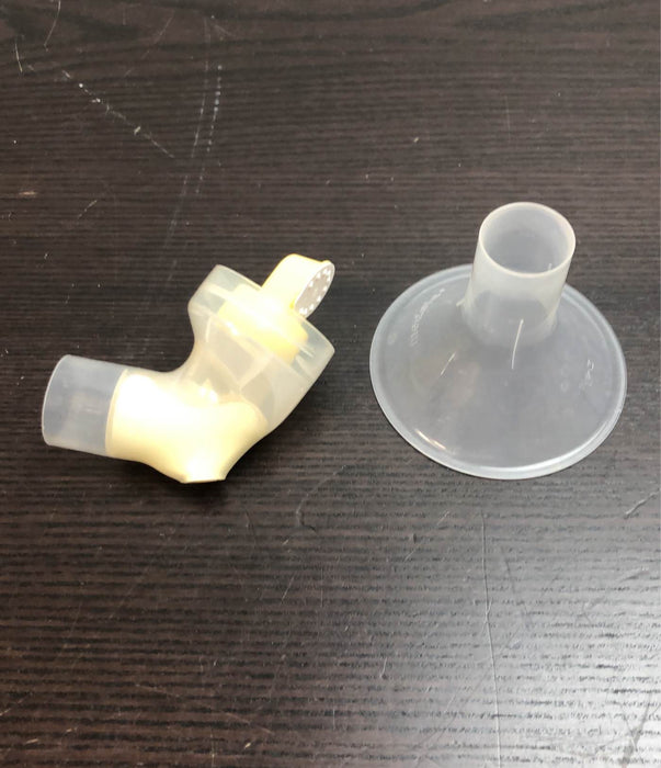 Shop Medela Harmony Manual Breast Pump at GoodBuy Gear