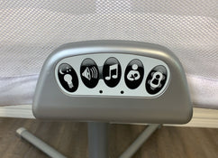 secondhand Halo BassiNest Swivel Sleeper, Premiere Series