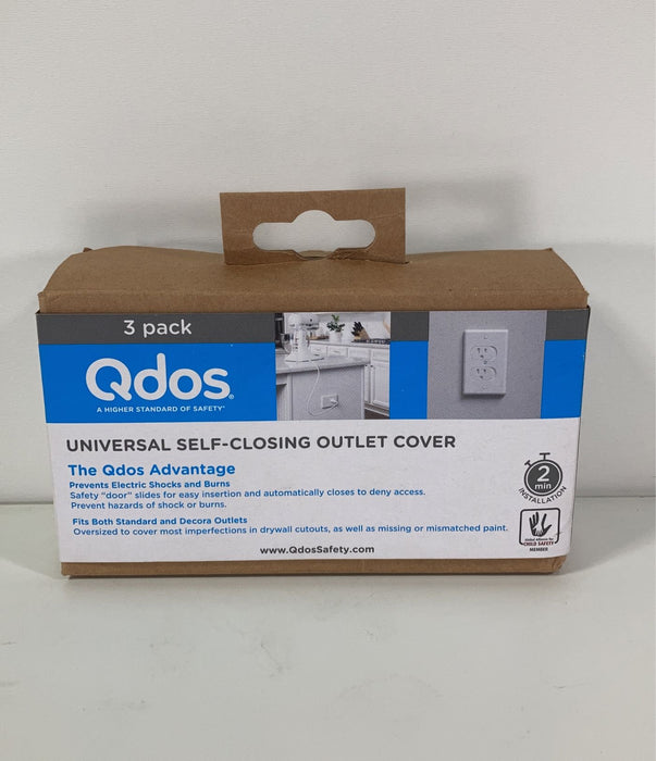 Shop Qdos Self-Closing Outlet Cover, 3 Pack at GoodBuy Gear