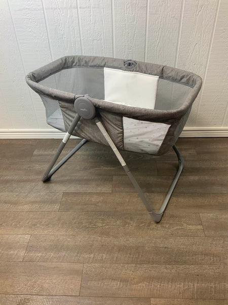 Evenflo Portable Bassinet