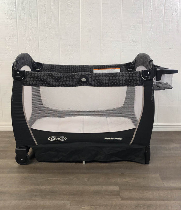 Graco Pack 'n Play Newborn2Toddler