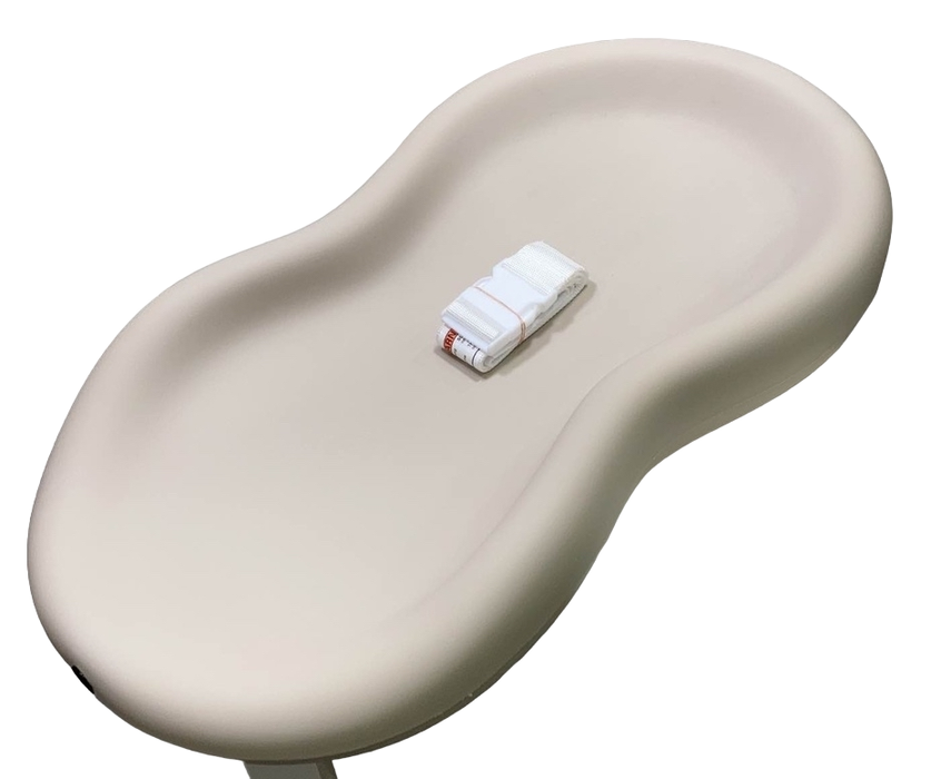 Shop Keekaroo Peanut Changing Pad, Vanilla at GoodBuy Gear