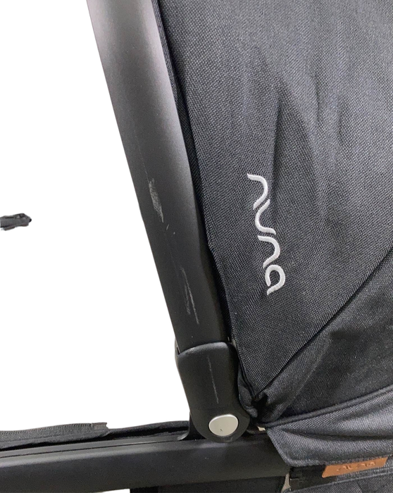 used Nuna Demi Grow Bassinet + Stand, 2023, Caviar