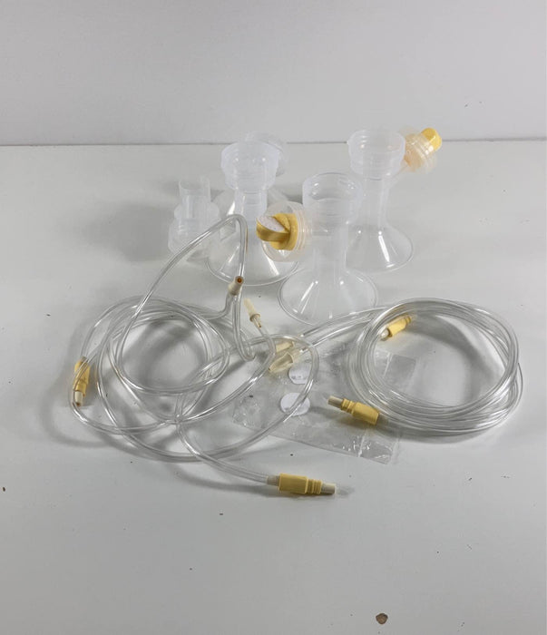 Shop BUNDLE Medela Accessories at GoodBuy Gear