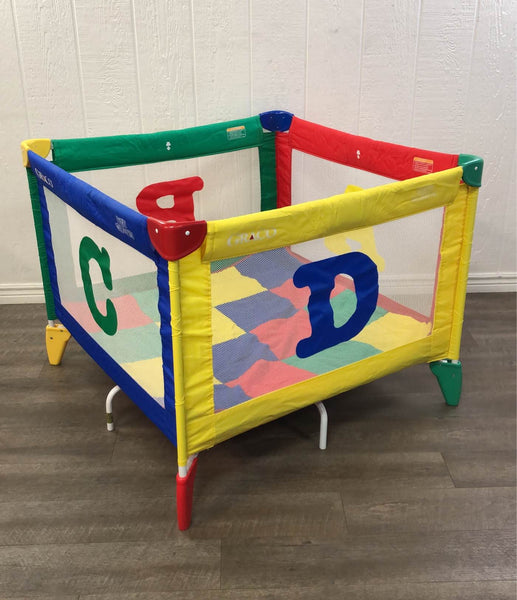 Graco totbloc hot sale playard