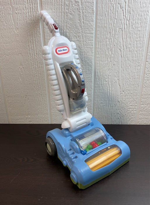 secondhand Little Tikes Roll ‘N Pop Vac