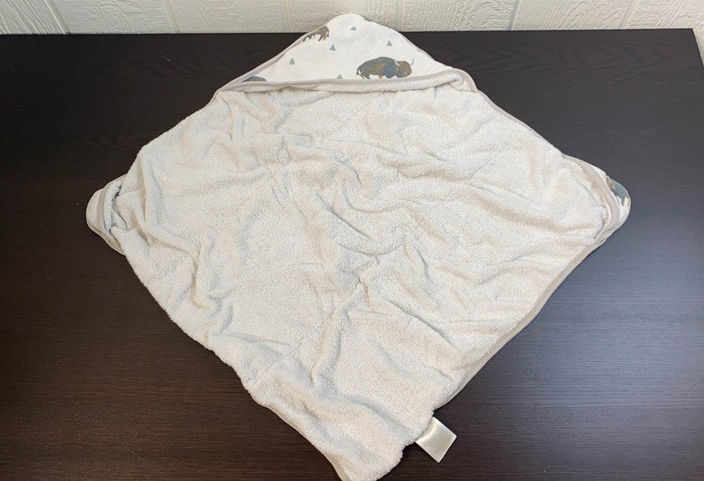 used Little Unicorn Hooded Towel Set