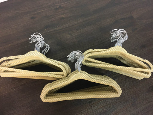 used Amazon Kids Velvet Non-slip Hangers