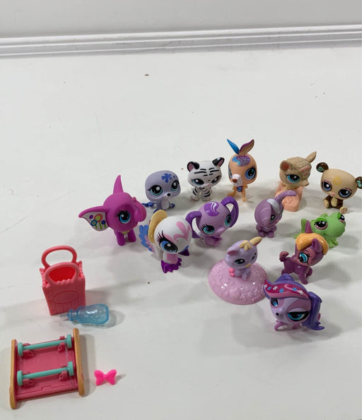 used BUNDLE Littlest Pet Shop Toys